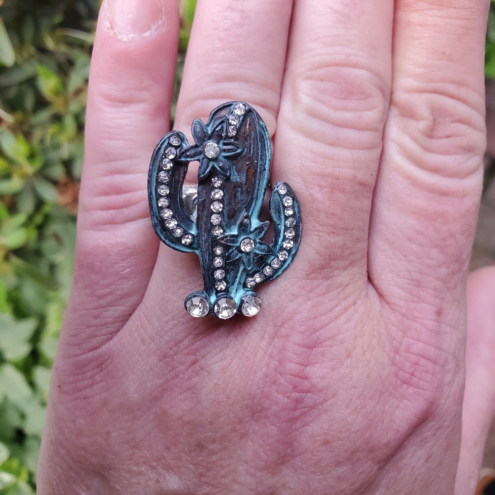 Weathered Patina Southwestern Cactus free spirit Boho Hippie people stretch ring